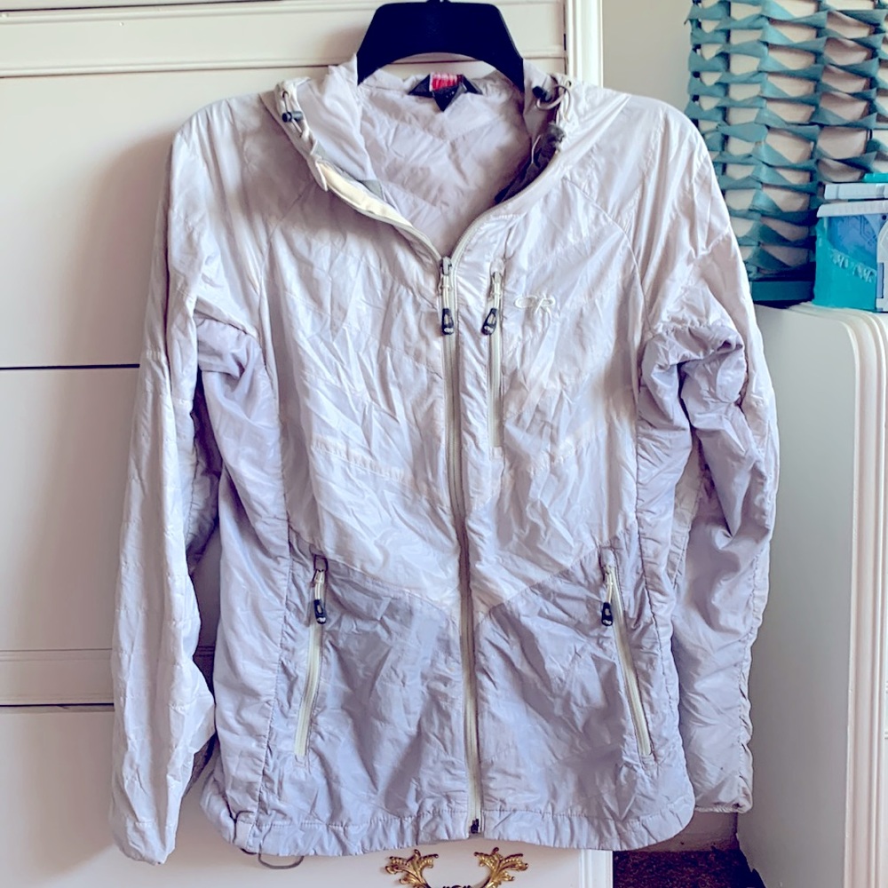Outdoor Research hooded down jacket chevron quilting dove gray and white / cream